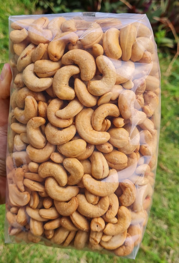 Cashew nuts